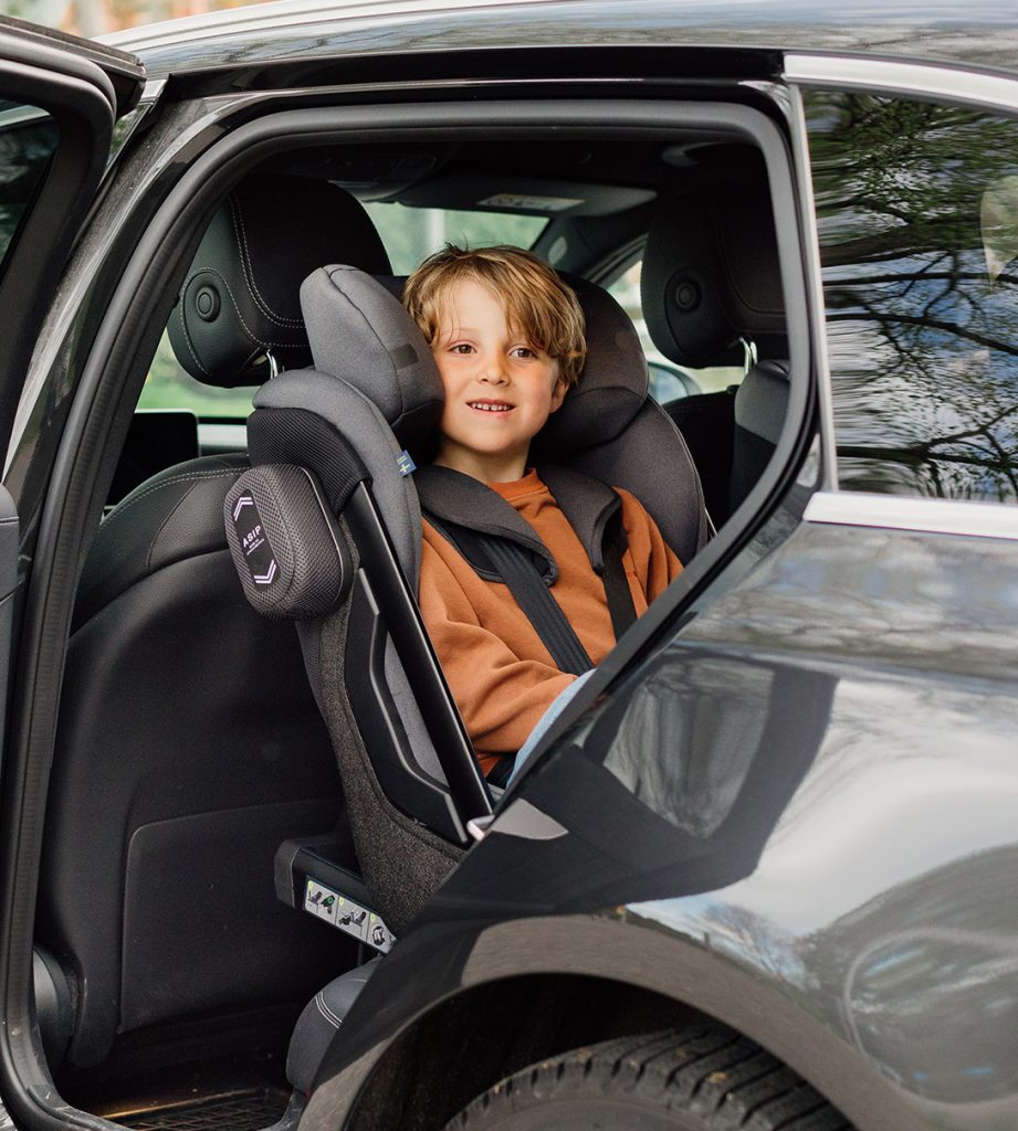 Axkid child seat with Holmbergs IsoFix safety solution